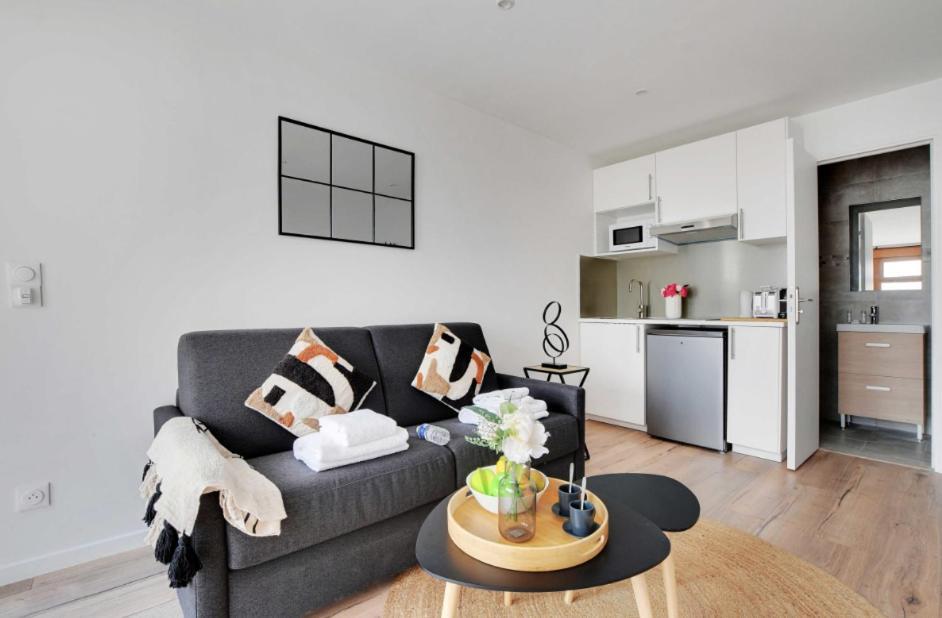 Residence A Proximite De Paris Le Kremlin-Bicêtre Exteriör bild