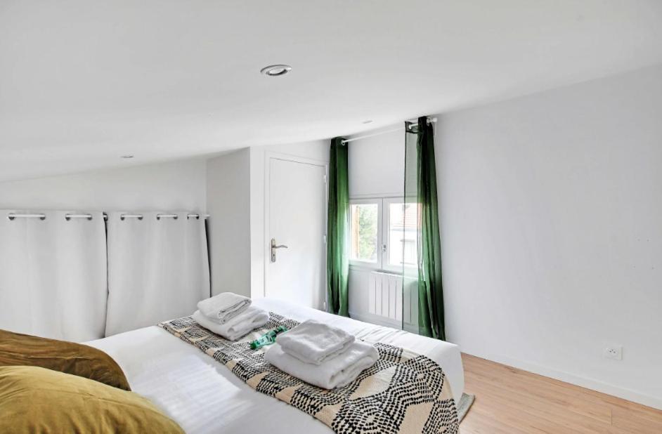 Residence A Proximite De Paris Le Kremlin-Bicêtre Exteriör bild